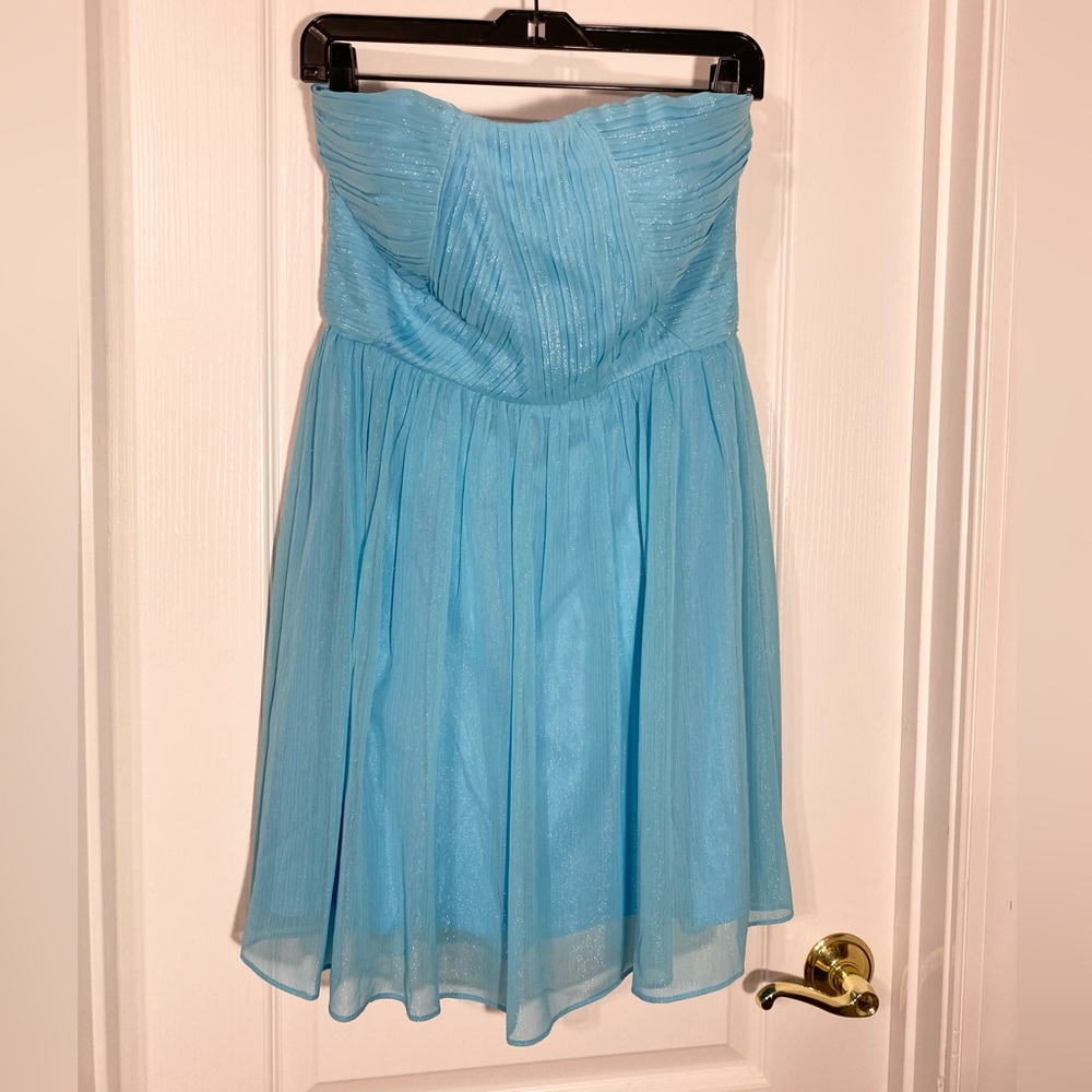 NWT Minuet Shimmer Chiffon Knife Pleat Tuck Strapless Mini Dress Light Blue Sz M
